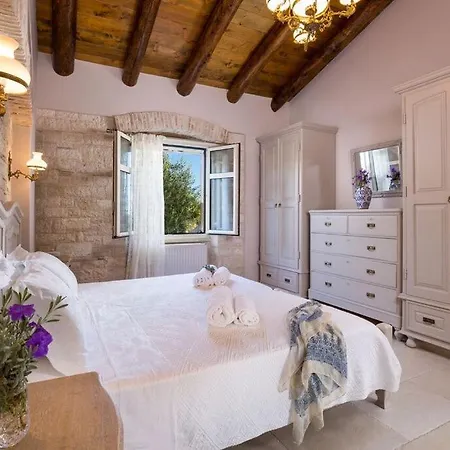La Maison Villa *