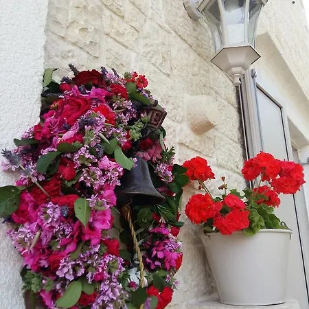 La Maison Gaios