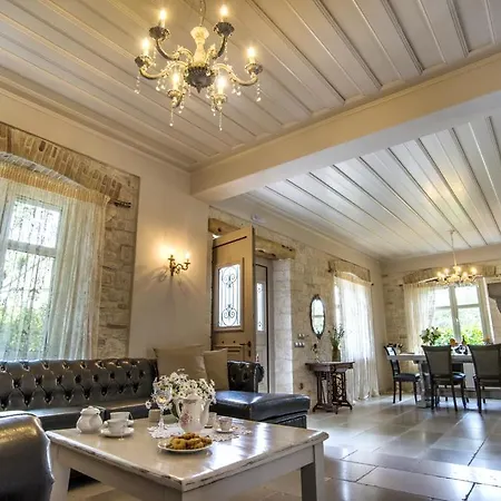La Maison *