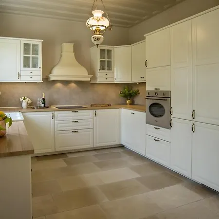 La Maison *